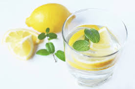 Who Knew Lemon Water Would Be So Helpful To Our Bodies