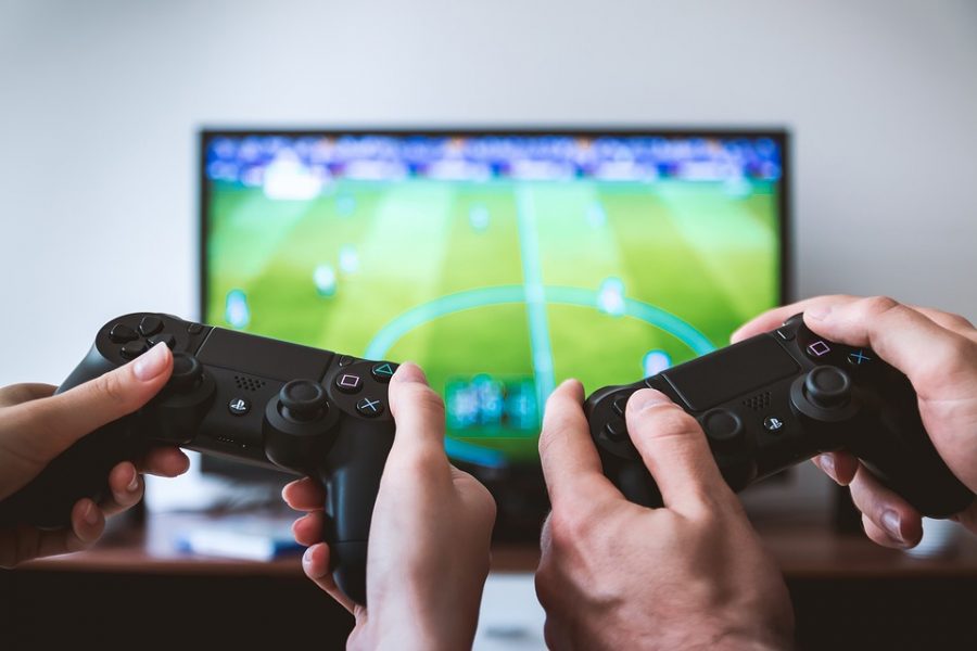 5 Surprising Benefits of Playing Video Games